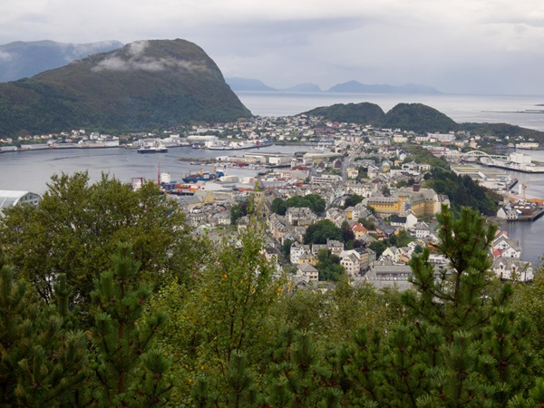 Alesund norway bucket list